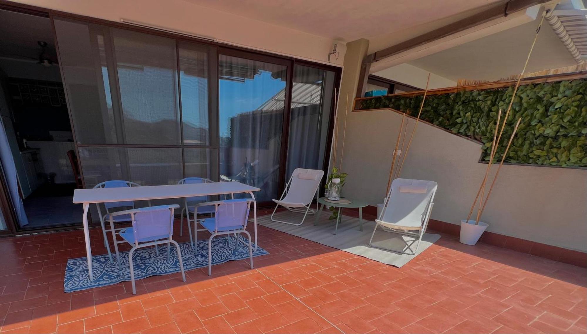 Ferienwohnung Light Blue House Letojanni Exterior foto