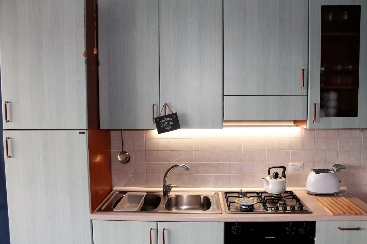 Ferienwohnung Light Blue House Letojanni Exterior foto