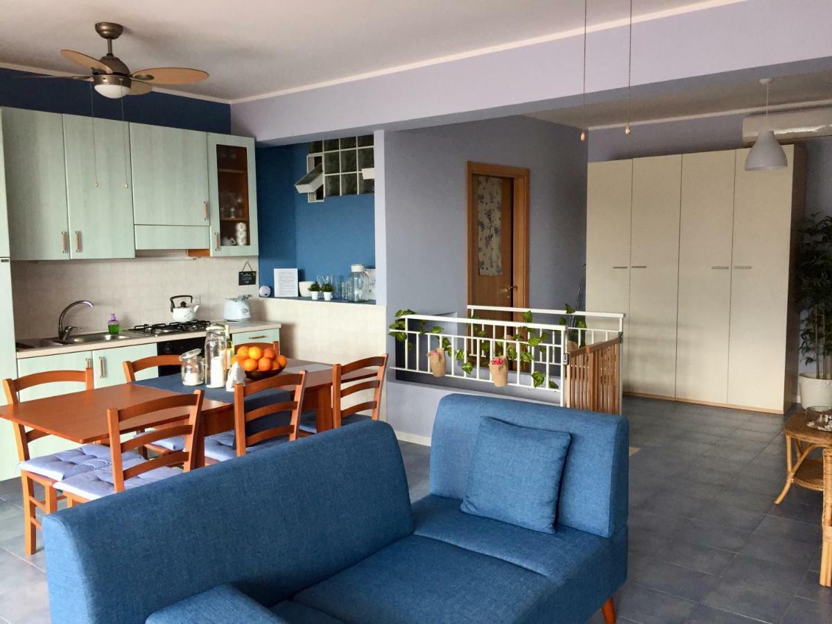 Ferienwohnung Light Blue House Letojanni Exterior foto